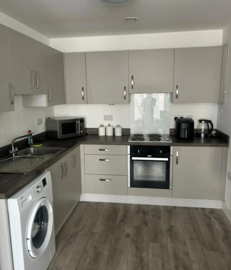 1 Bedroom Flat Edinburgh 0*,